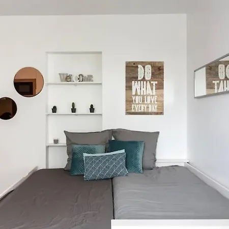 Superbe Studio Confortable Refait A Neuf Epinay-sur-Seine Exterior photo