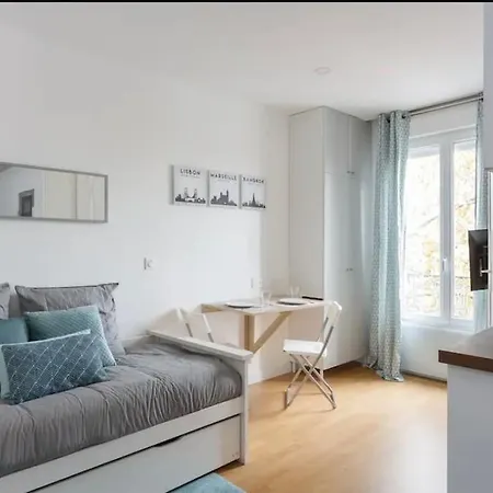 Superbe Studio Confortable Refait A Neuf Epinay-sur-Seine Exterior photo